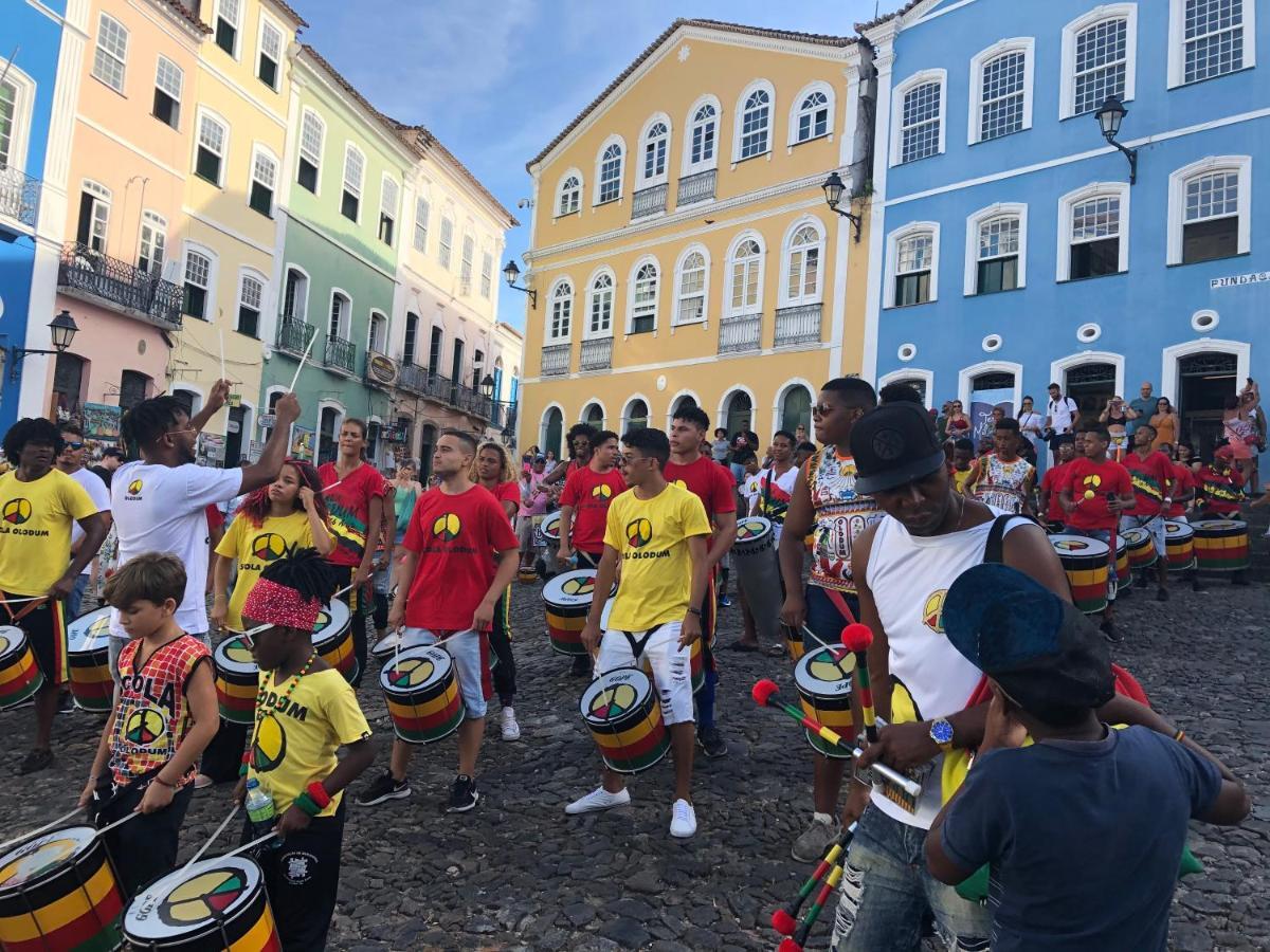 Hostel Cores Do Pelo Salvador Eksteriør bilde